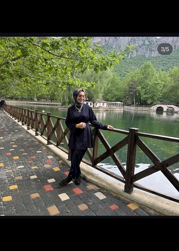 Uzun Kollu Kemerli Siyah Tesettür Takım - Görsel 3