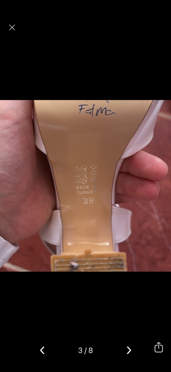 Beyaz Tokalı Kadın Topuklu Ayakkabı - Görsel 3