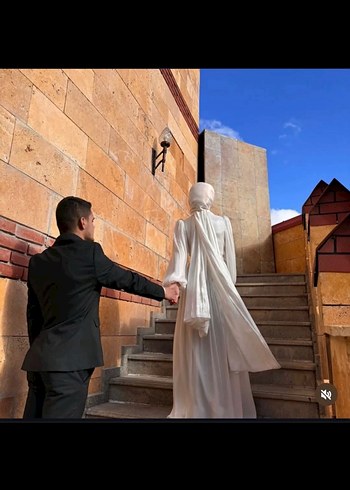 Beyaz Uzun Kollu Nişan Elbisesi - Görsel 2