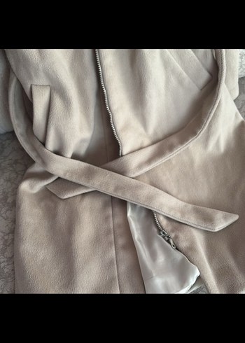 Bej Kemerli Kadın Midi Kaban - Görsel 4