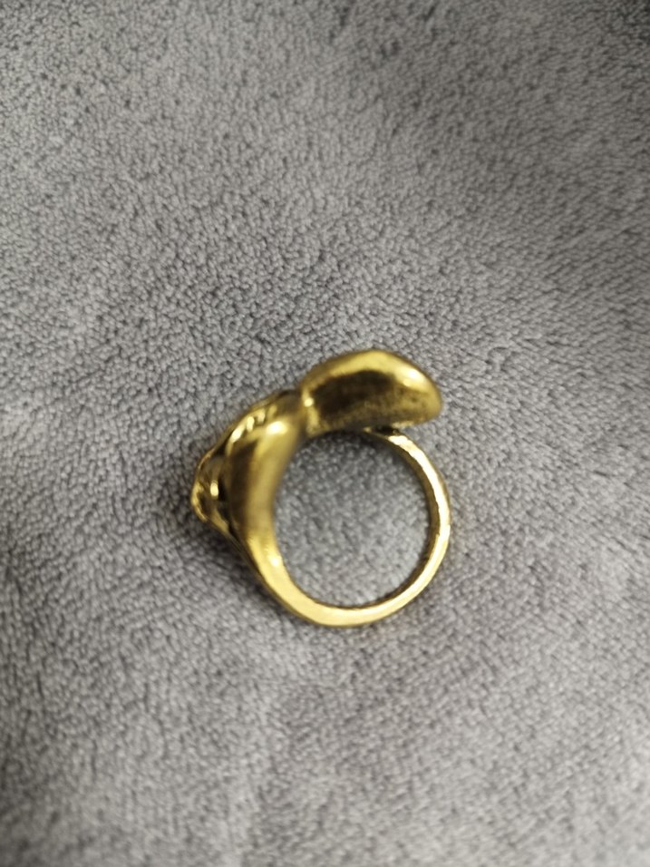 Düğmeli Altın Kadın Yüzük - Görsel 2