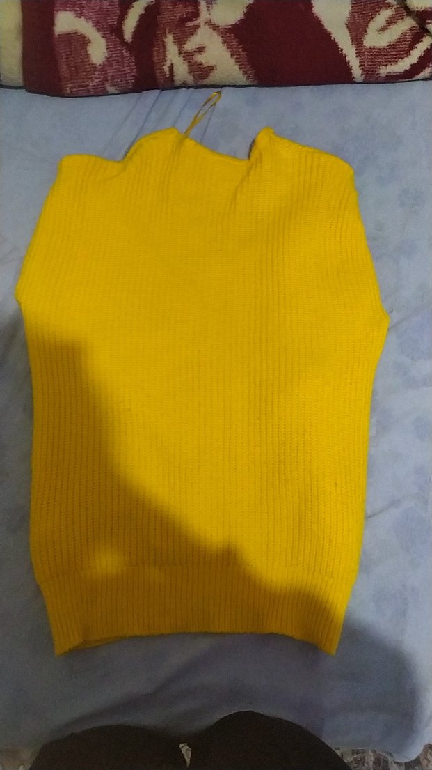 Sarı V Yaka Kadın Triko Kazak - Görsel 2