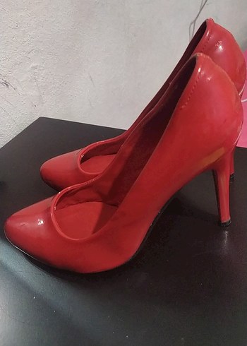 Parlak Kırmızı Stiletto Topuklu Kadın Ayakkabı - Görsel 2