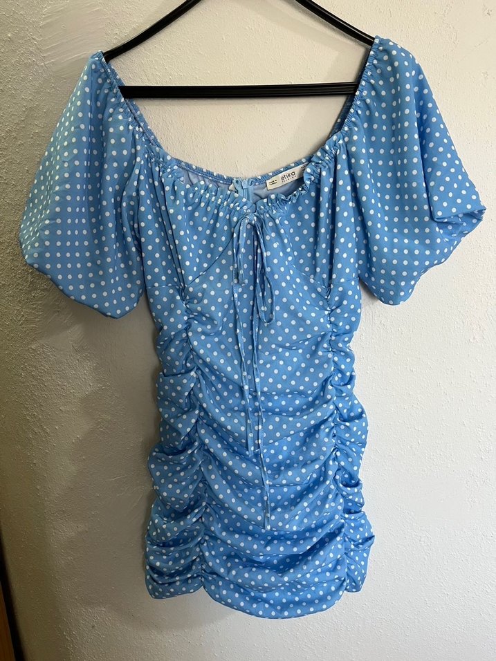 Mavi Elbise - Görsel 3