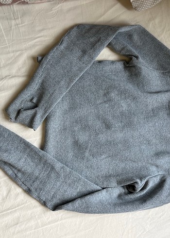 Gri V Yaka Uzun Kollu Kadın Bluz - Görsel 4