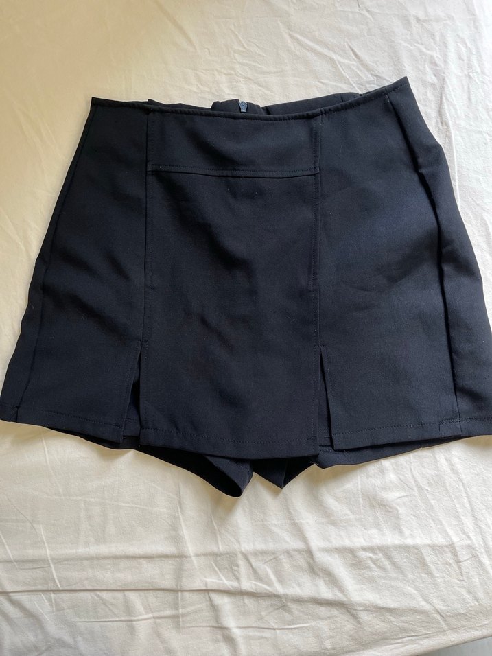 TRENDYOL Şort etek siyah - Görsel 3