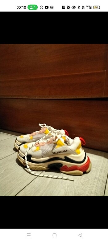 37 Beden Sıfıra yakın Balenciaga