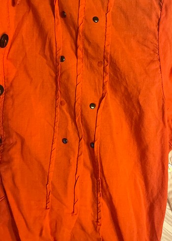 Yavruağzı Kısa Kollu Düğmeli Kadın Gömlek - Görsel 4