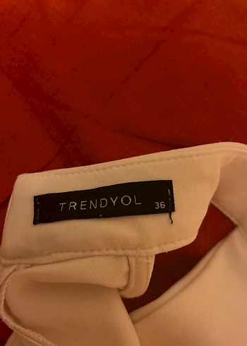 Hediyeli şık bluz - Görsel 3