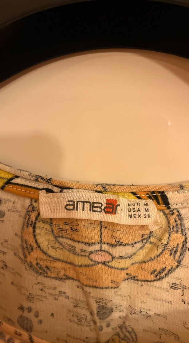 Garfield desenli göbeği açık tshirt - Görsel 2