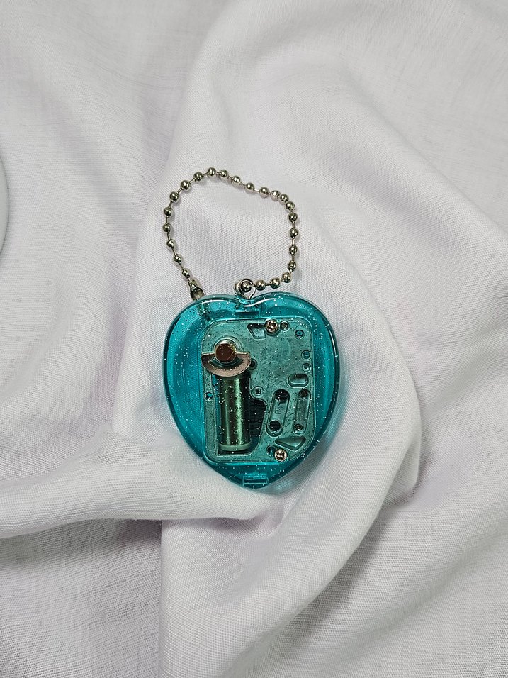 Kalpli müzik kutusu anahtarlık - Görsel 3