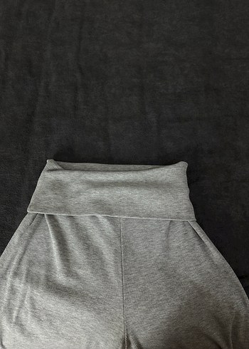 Gri Geniş Paça Rahat Kesim Kadın Pantolon - Görsel 4