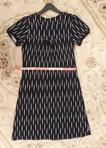 Siyah Elbise - Görsel 4