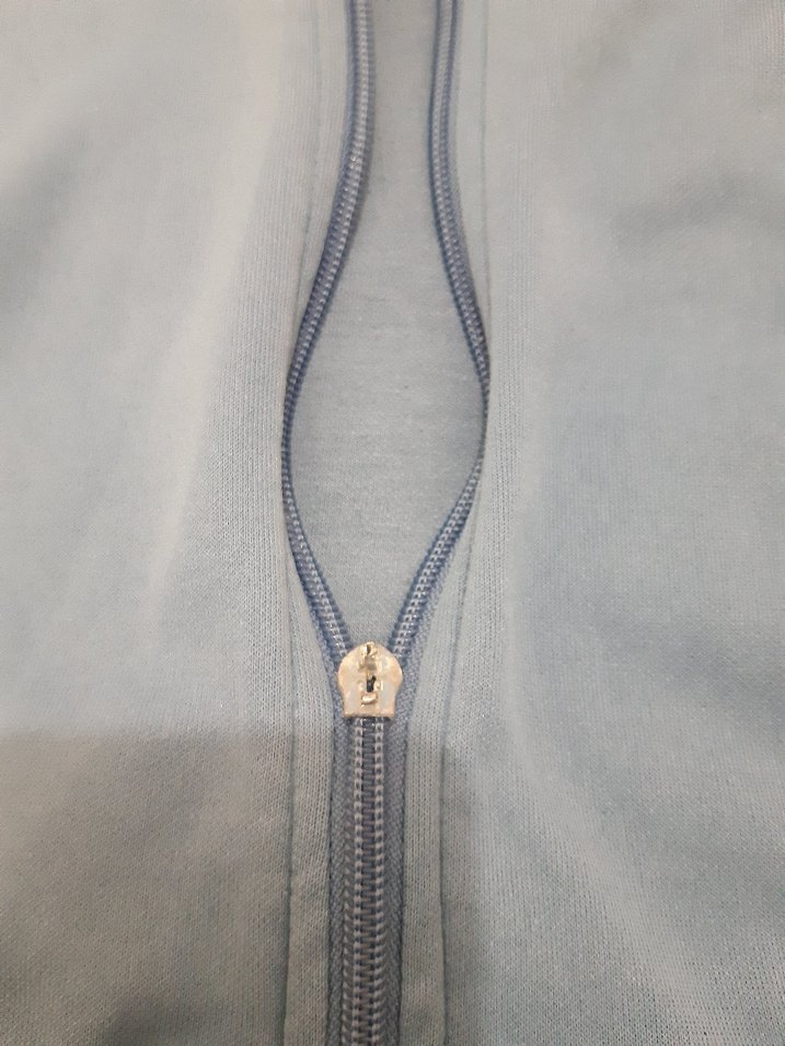 Uzun Kollu Fermuarlı Spor Ceket - Görsel 4