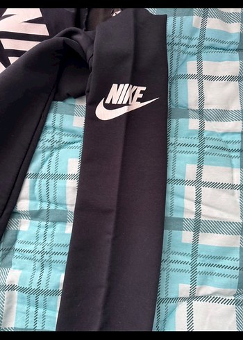 Nike Siyah Sweatshirt - Görsel 3