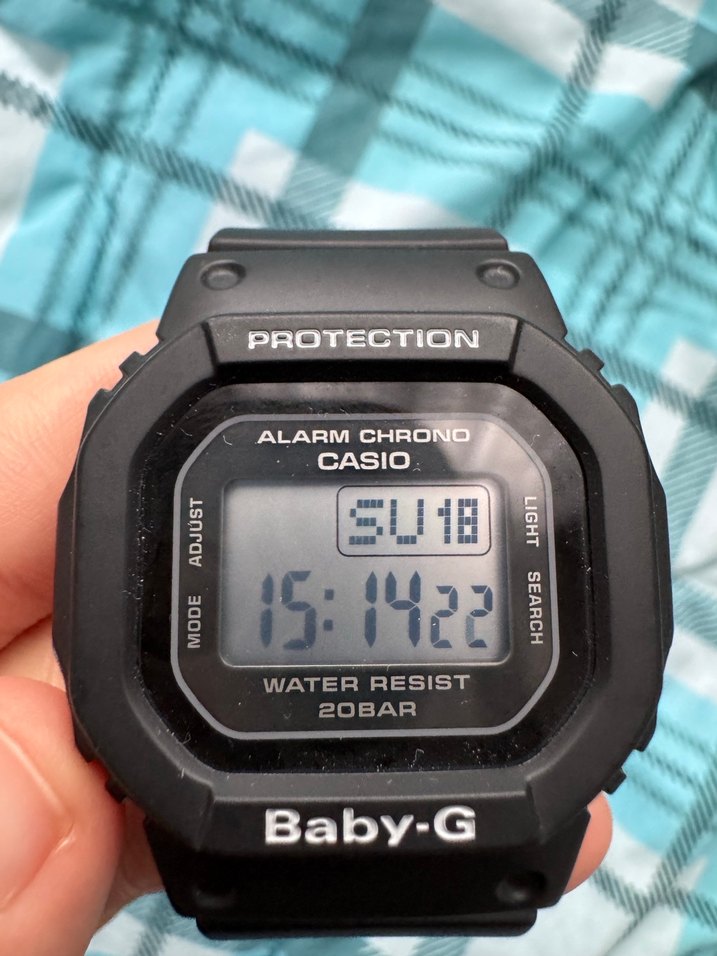 Casio Baby-G BGD-560-1DR Dijital Saati - Görsel 2
