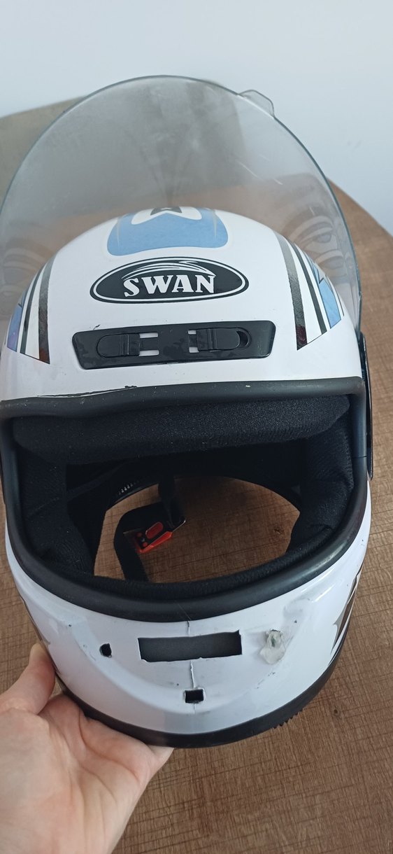 Beyaz SWAN Biker Kask - Görsel 4