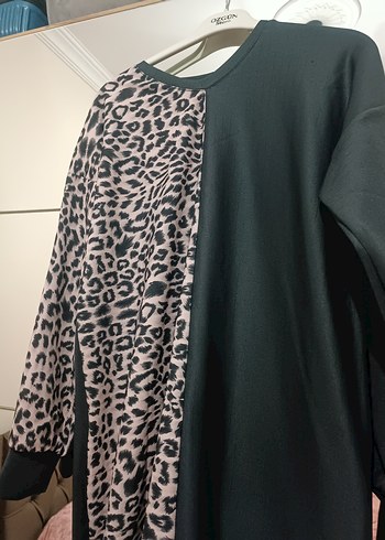 Siyah Leopar Desenli Kadın Uzun Tunik - Görsel 2