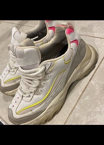 Nike spor ayakkabi 