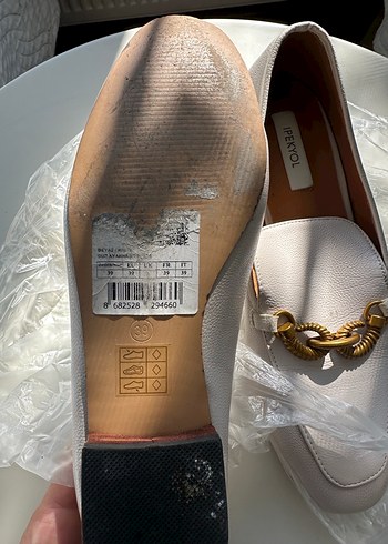 İPEKYOL Zincir Detaylı Beyaz Deri - Görsel 4