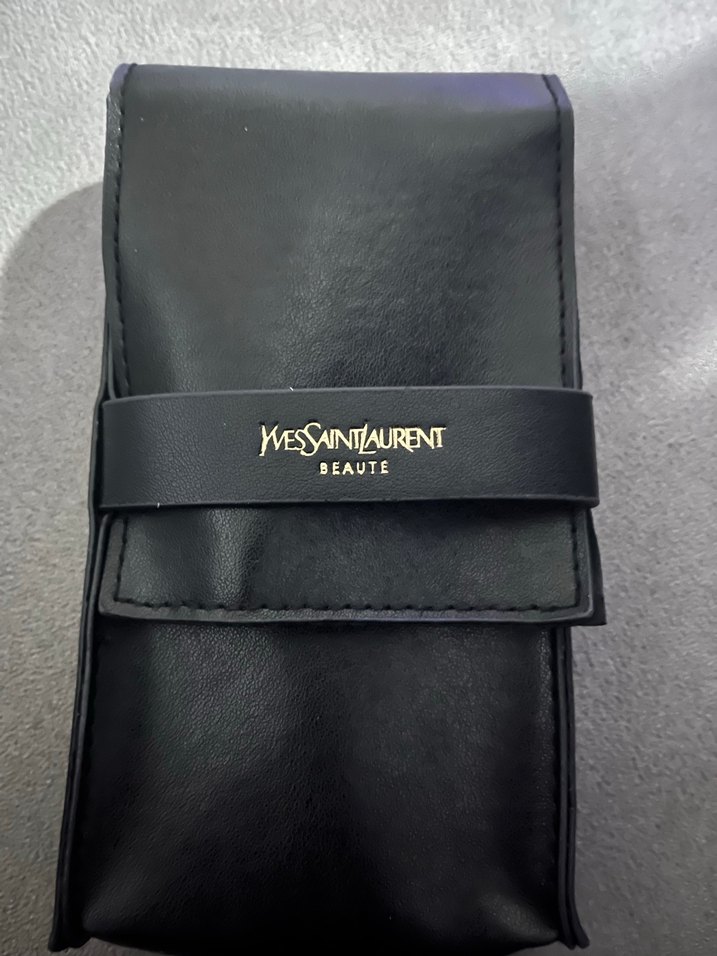 YSL BEAUTE  makyaj fırça seti orjineldir - Görsel 2