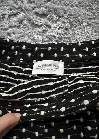 Puantiye Desenli Fırfırlı Mini Etek - Görsel 4