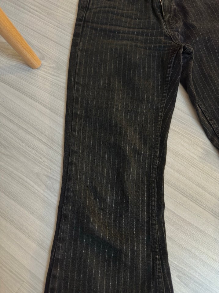 Kadın Siyah Çizgili Pileli Midi Denim Pantolon - Görsel 4