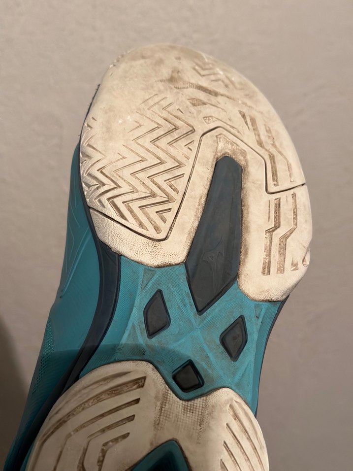 Mizuno tenis ayakkabısı - Görsel 3