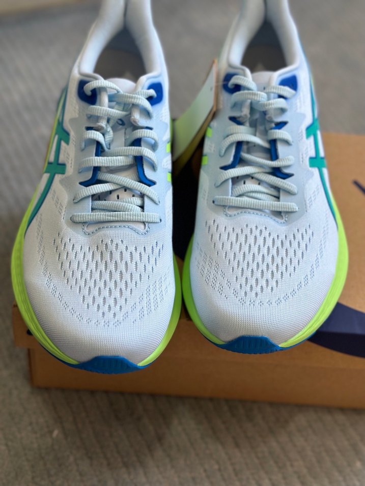 Asics Beyaz GT 2000 Erkek Koşu Ayakkabısı - Görsel 3