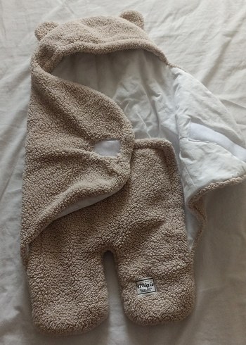 Kahverengi Kapüşonlu Bebek Battaniyesi - Görsel 2