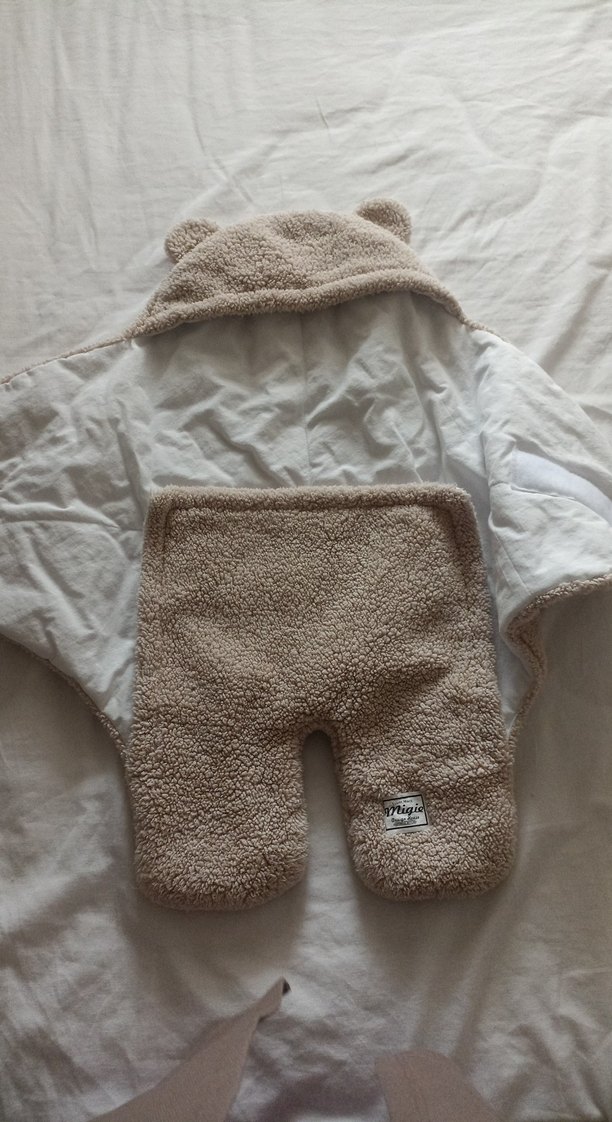 Kahverengi Kapüşonlu Bebek Battaniyesi - Görsel 3