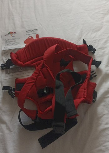 Kırmızı Bebek Taşıyıcı - Görsel 4