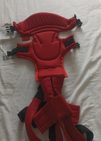 Kırmızı Bebek Taşıyıcı - Görsel 3