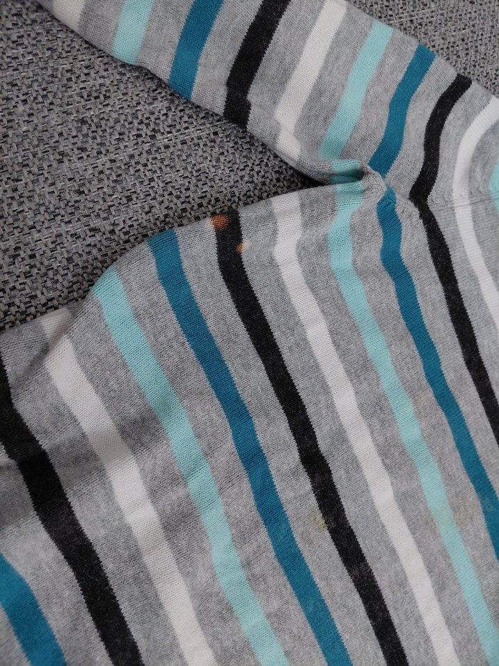 Erkek Çocuk Gri Çizgili Örgü Yün Kazak - Görsel 2