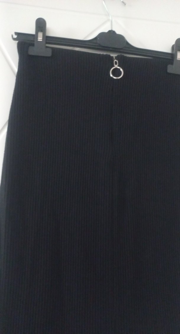 Siyah Pilise çizgili  Midi Kalem Etek - Görsel 2