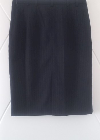 Kadın Siyah yırtmaçlı Midi Kalem Etek - Görsel 2