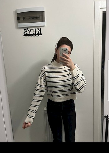 Çizgili Beyaz Gri Triko Kadın Kazak - Görsel 3