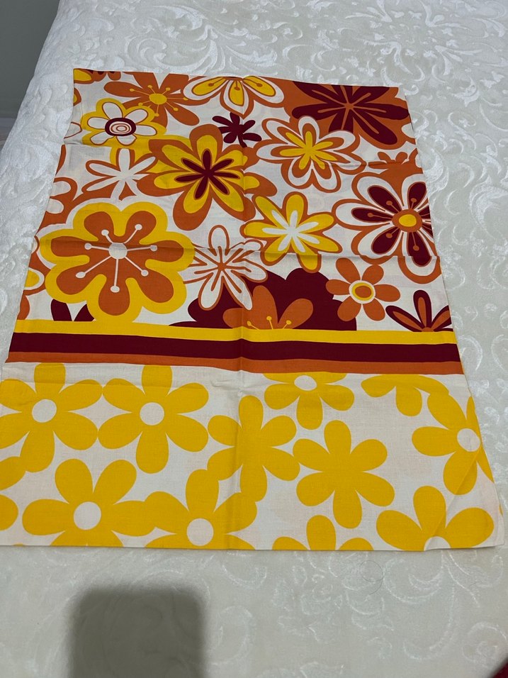 Çiçek Desenli Renkli pike takımı - Görsel 3