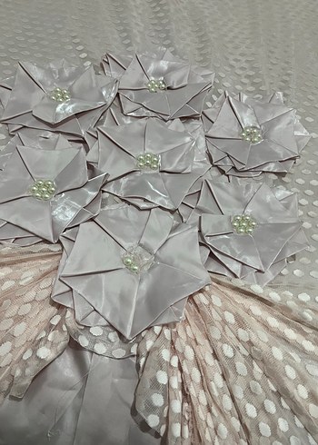 Pembe Nakışlı Yatak Örtüsü - Görsel 2