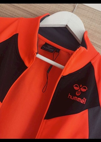 Kırmızı Hummel Fermuarlı Spor Ceket - Görsel 2