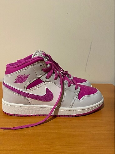 Nike air Jordan mid