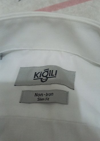 Düğmeli Beyaz gömlek - Görsel 2