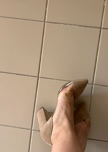 Bej Süet Kadın Topuklu Ayakkabı - Görsel 3