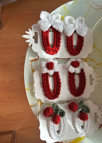 Rengarenk el örgü çocuk tokaları tek fiyat 35 çift 70 - Görsel 3