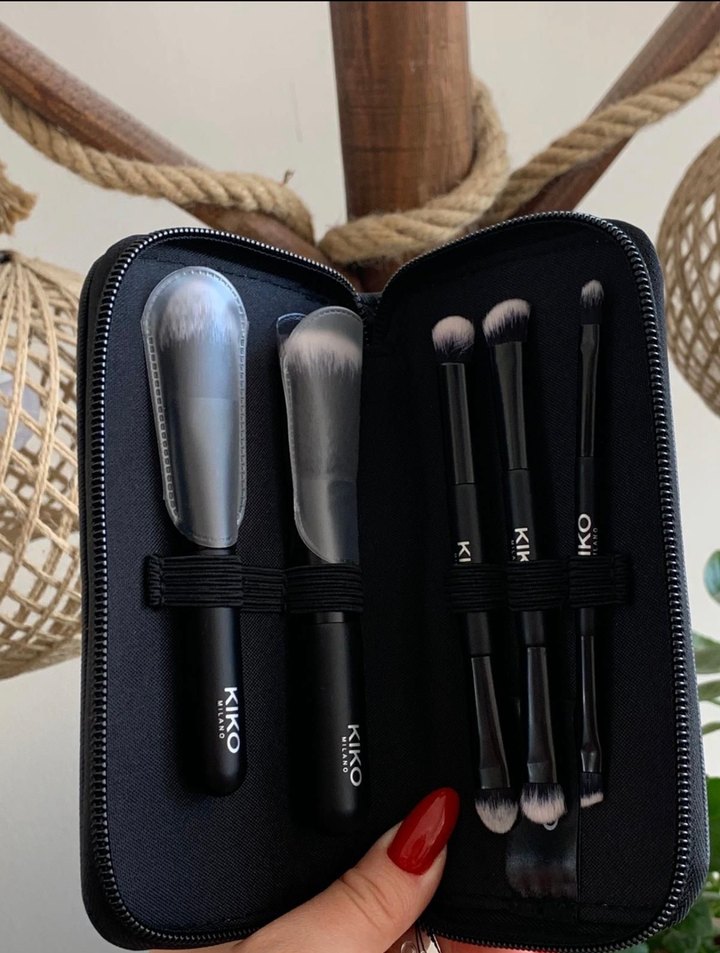 KIKO Siyah Makyaj Fırça Seti - Görsel 3