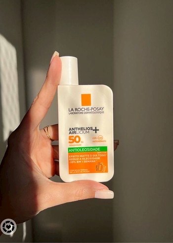 La Roche-Posay Anthelios UVMune 400 SPF 50 Yağ Kontrolü - Görsel 2