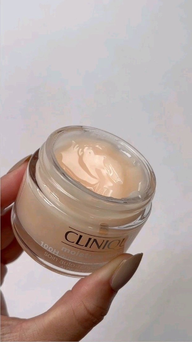 Clinique Moisture Surge 100H Nemlendirici - Görsel 3
