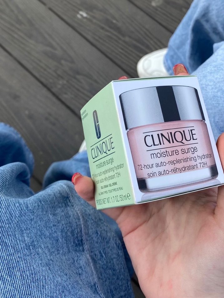 Clinique Moisture Surge 100H Nemlendirici - Görsel 4