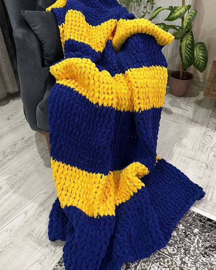 Renkli Örgü Desenli Battaniye - Görsel 3