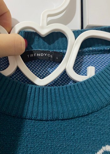 Çiçek Desenli Örgü Kadın Kazak - Görsel 2